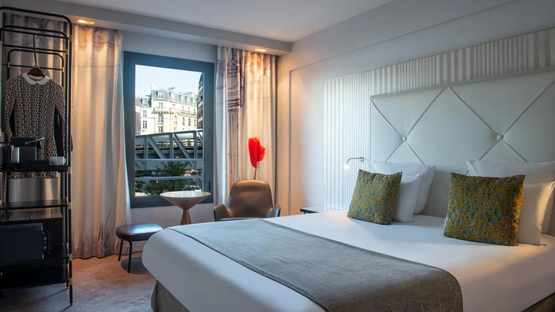 Le Parisis - Tour Eiffel 4* Paris